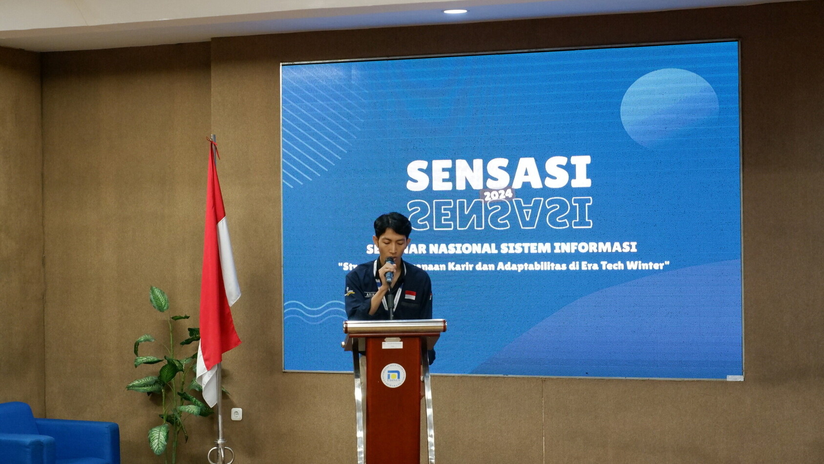 Seminar Nasional Sistem Informasi